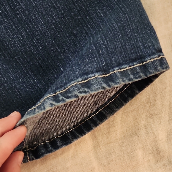 Ariat Women's Dark Blue Boot Cut Jeans - Picture 8 of 9